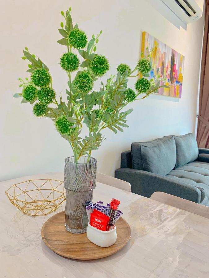 Netflix Two Bedroom Troika Kota Bharu Homestay 182 Buitenkant foto