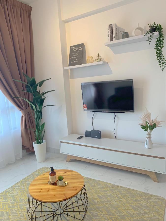 Netflix Two Bedroom Troika Kota Bharu Homestay 182 Buitenkant foto