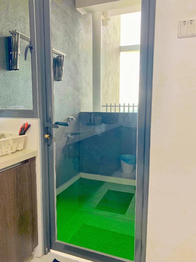 Netflix Two Bedroom Troika Kota Bharu Homestay 182 Buitenkant foto