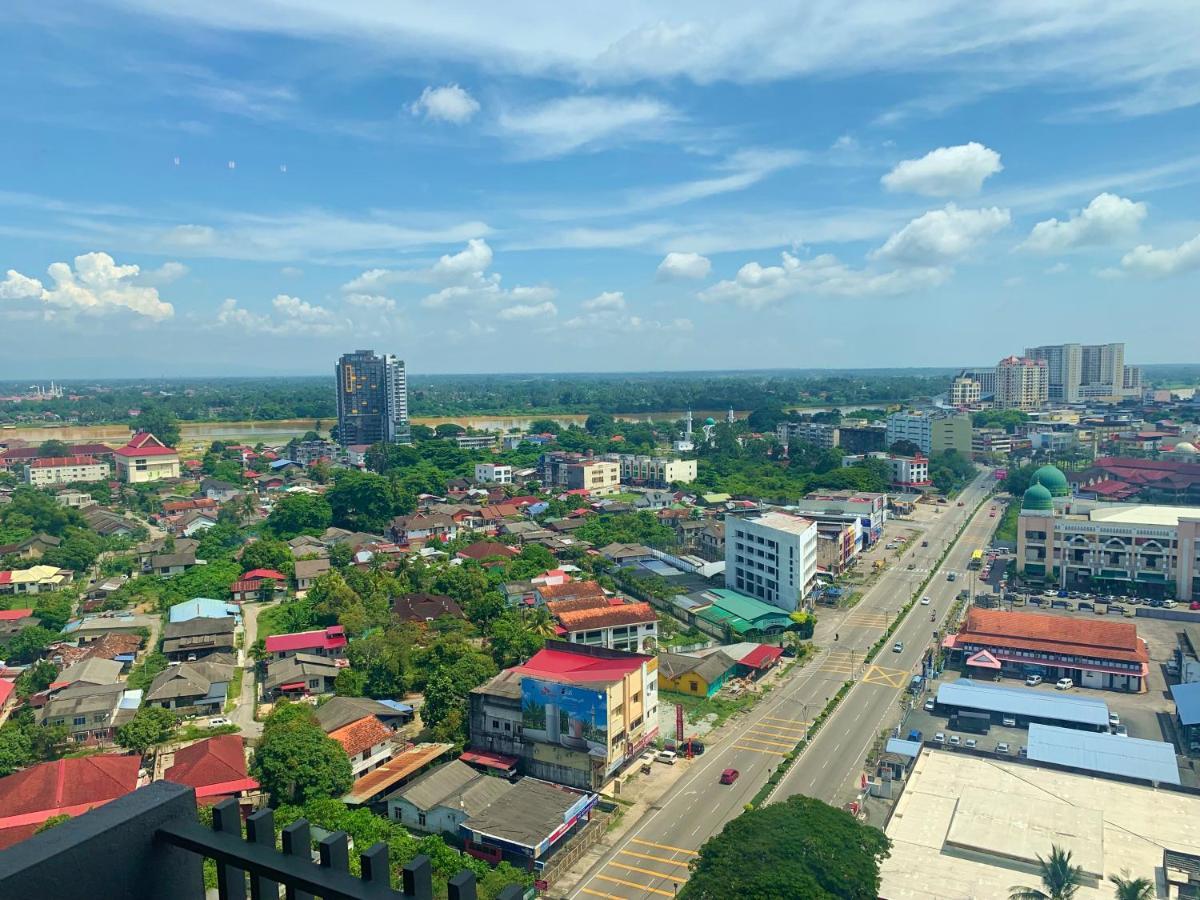Netflix Two Bedroom Troika Kota Bharu Homestay 182 Buitenkant foto